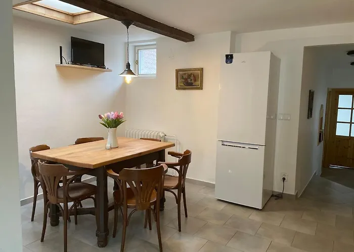 Apartment Zluty Domecek *